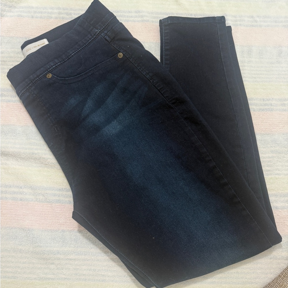 Women's Dark Blue Jeans